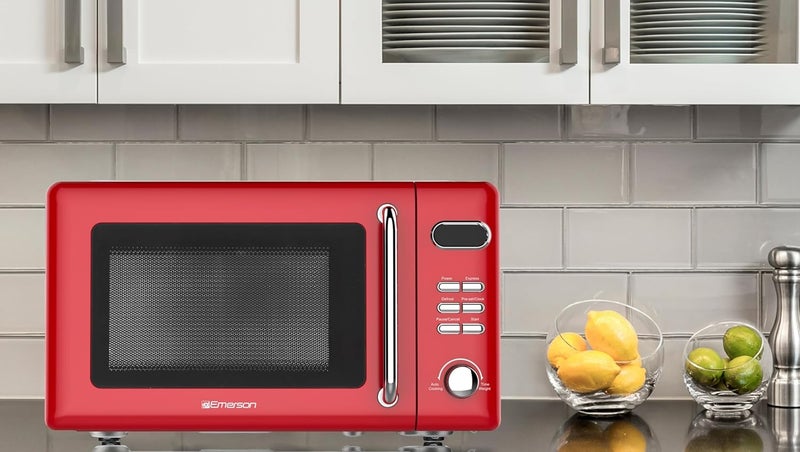 Emerson MWR7020RD Retro Compact Countertop Microwave Oven with Button Control, LED Display, 700W 5 Power Levels, 8 Auto Menus, Glass Turntable and Child Safe Lock, 0.7, Retro Red - Image 4